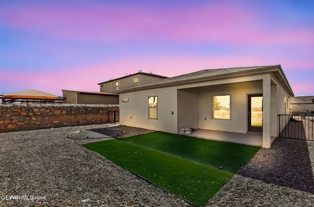 13045 Aerodrome Avenue, Horizon City, TX 79928