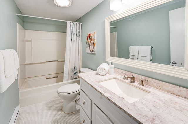 559 Great Elm Way 559, Acton, MA 01718