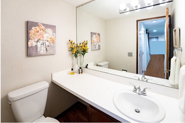 559 Great Elm Way 559, Acton, MA 01718