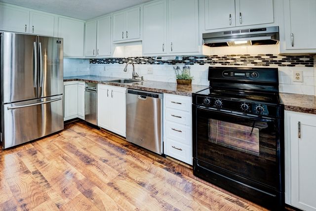 559 Great Elm Way 559, Acton, MA 01718