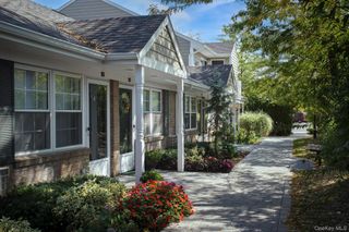 241 W Main Street 5, Bay Shore, NY 11706