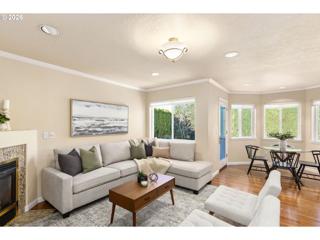 12878 Sw SIERRA VISTA Dr, Lake Oswego, OR 97035