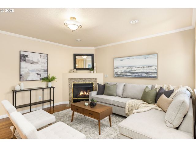 12878 Sw SIERRA VISTA Dr, Lake Oswego, OR 97035