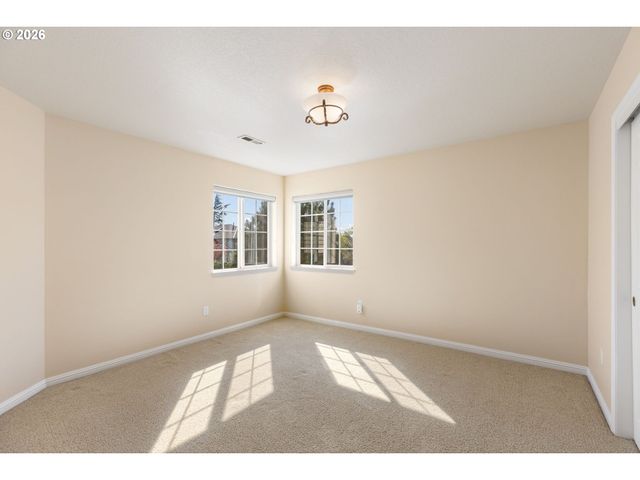 12878 Sw SIERRA VISTA Dr, Lake Oswego, OR 97035