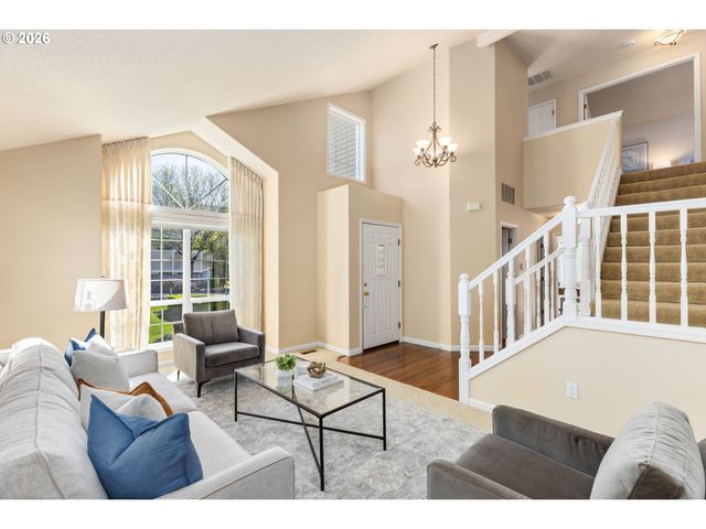 12878 Sw SIERRA VISTA Dr, Lake Oswego, OR 97035