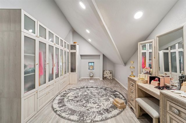 129 S Bearkat Court, Montgomery, TX 77316