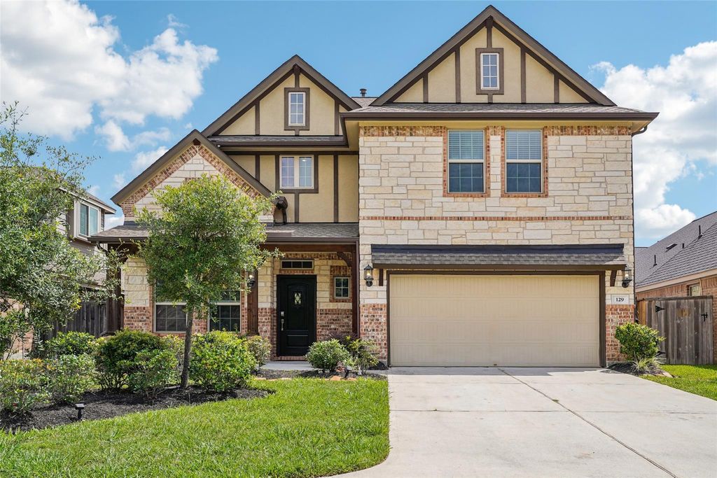 129 S Bearkat Court, Montgomery, TX 77316