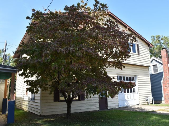 136 SMITH Street, Cochranton, PA 16314