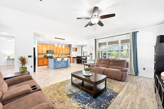 2407 PARKSIDE MEADOW DRIVE, Apopka, FL 32712