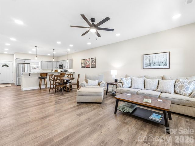 143 Carver Street 1, Brevard, NC 28712