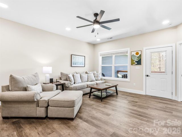 143 Carver Street 1, Brevard, NC 28712