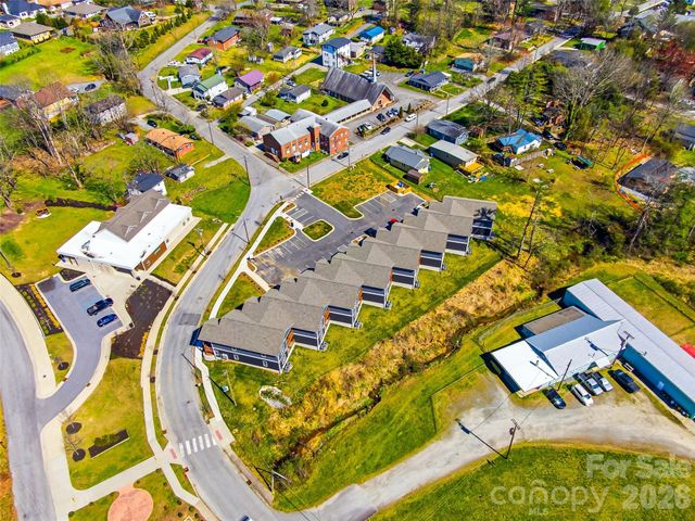 143 Carver Street 1, Brevard, NC 28712