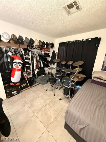 3270 Cameron Street B, Las Vegas, NV 89102