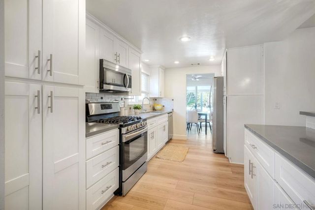 16719 Diego, San Diego, CA 92128