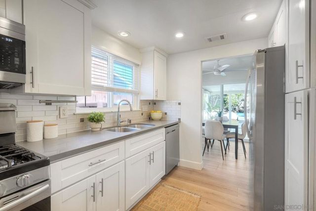 16719 Diego, San Diego, CA 92128