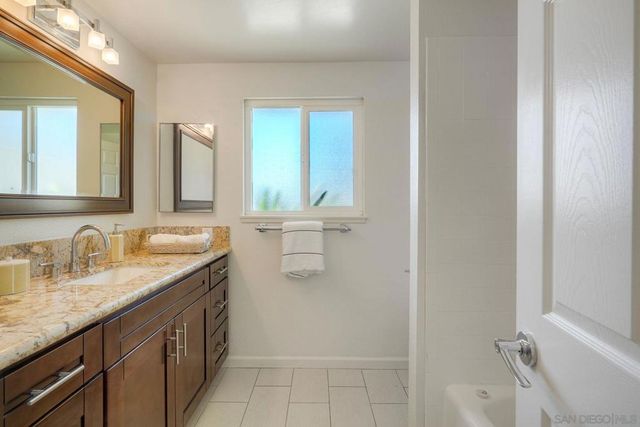 16719 Diego, San Diego, CA 92128