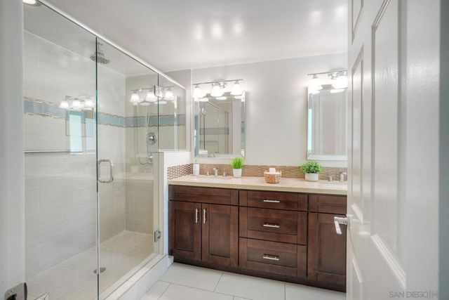 16719 Diego, San Diego, CA 92128