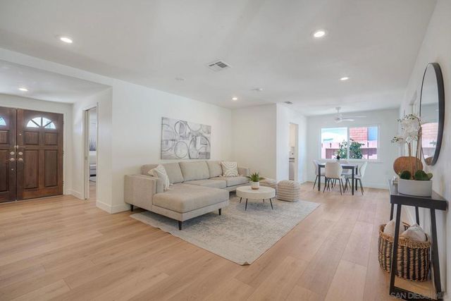 16719 Diego, San Diego, CA 92128