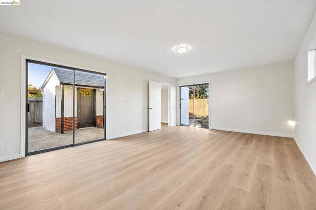 1921 Coalinga Ave, Richmond, CA 94801