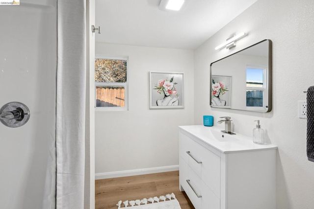 1921 Coalinga Ave, Richmond, CA 94801