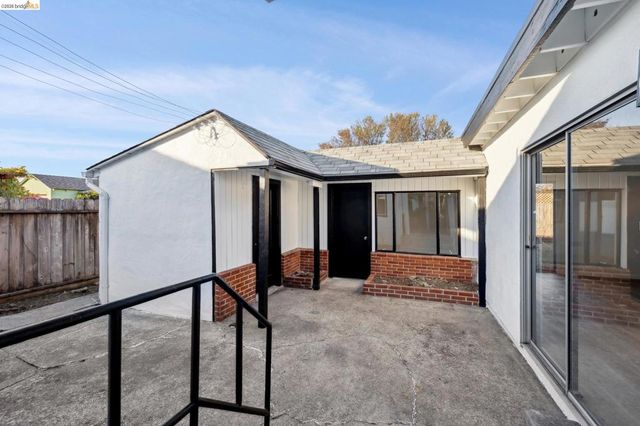 1921 Coalinga Ave, Richmond, CA 94801