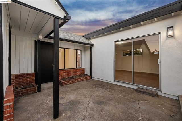 1921 Coalinga Ave, Richmond, CA 94801