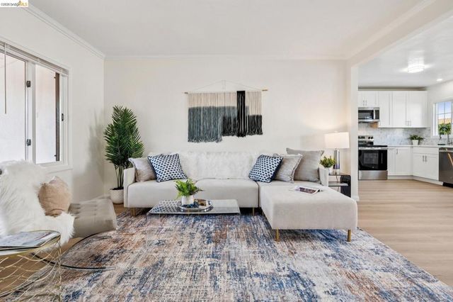 1921 Coalinga Ave, Richmond, CA 94801