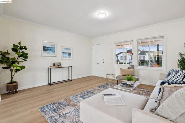 1921 Coalinga Ave, Richmond, CA 94801