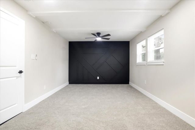 2900 Hunter Street, Fort Worth, TX 76112