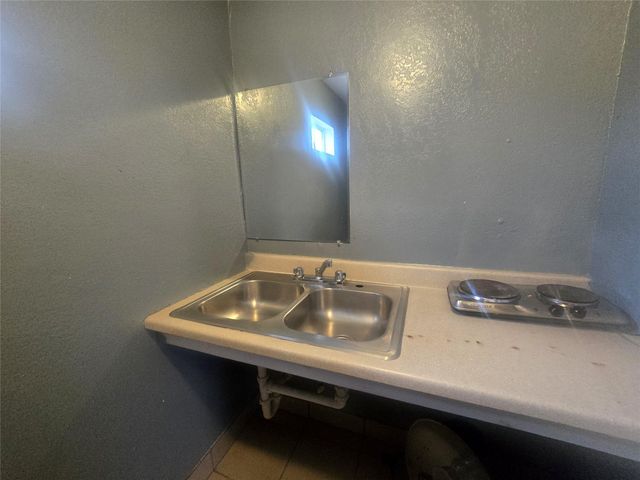 4902 Fm 1765 5, Texas City, TX 77591