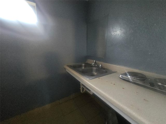 4902 Fm 1765 5, Texas City, TX 77591