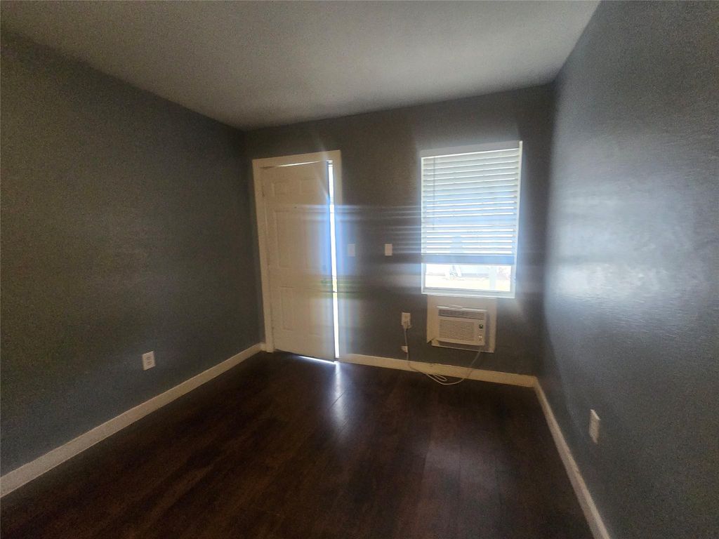 4902 Fm 1765 5, Texas City, TX 77591