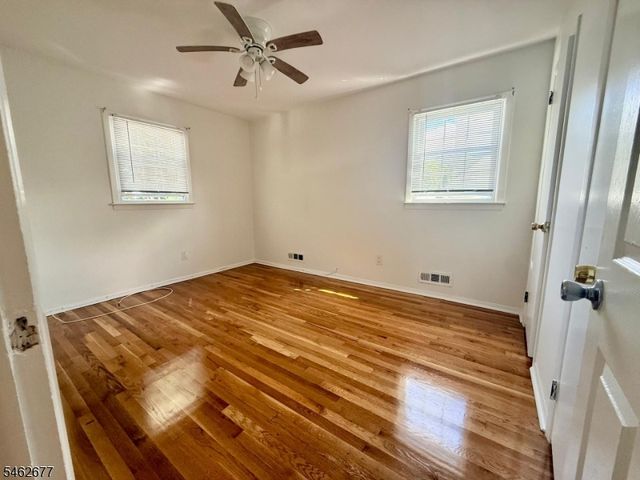 610 Myrtle Ave, Garwood Boro, NJ 07027