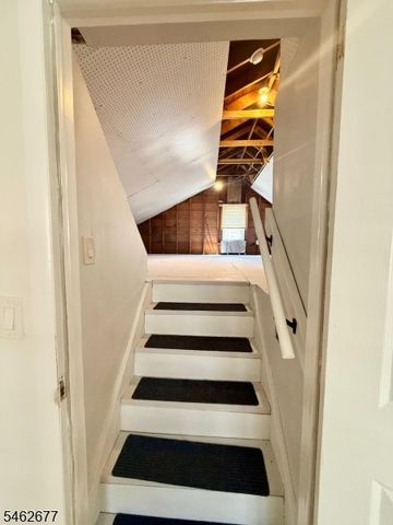 610 Myrtle Ave, Garwood Boro, NJ 07027