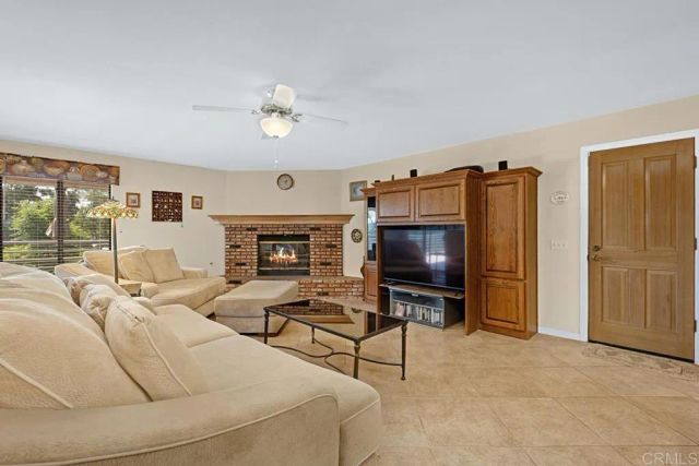 3911 Alta Vista Drive, Fallbrook, CA 92028