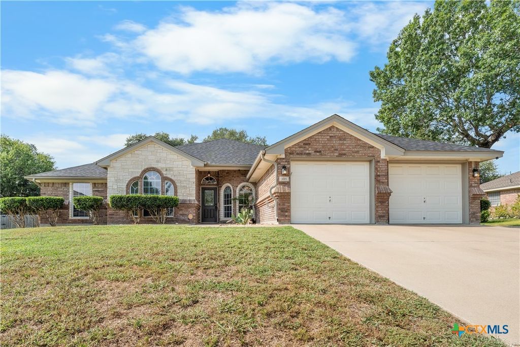 418 Wrought Iron Drive, Harker Heights, TX 76548