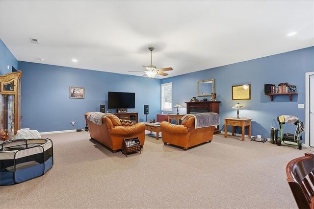 379 Sandpiper Drive, Boiling Springs, SC 29316