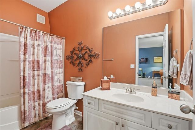 379 Sandpiper Drive, Boiling Springs, SC 29316