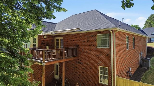 379 Sandpiper Drive, Boiling Springs, SC 29316