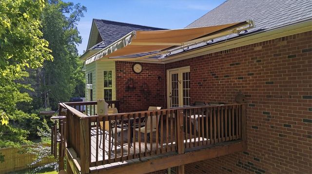 379 Sandpiper Drive, Boiling Springs, SC 29316