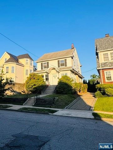 18 Pleasant Place, Kearny, NJ 07032
