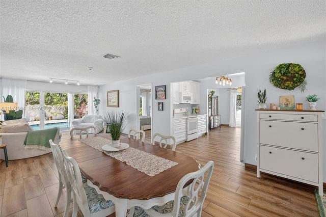 641 NW 48th Ave, Coconut Creek, FL 33063