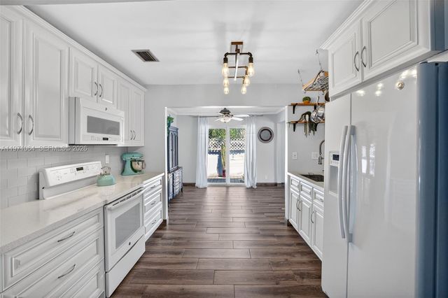 641 NW 48th Ave, Coconut Creek, FL 33063