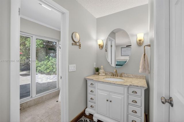 641 NW 48th Ave, Coconut Creek, FL 33063