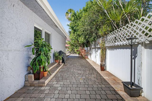 641 NW 48th Ave, Coconut Creek, FL 33063