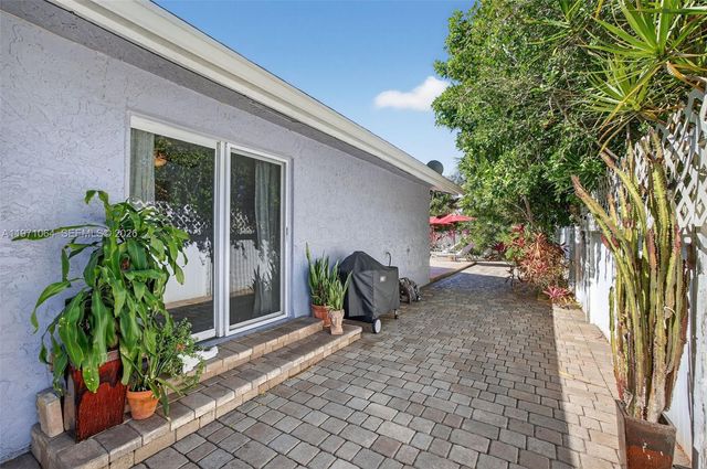 641 NW 48th Ave, Coconut Creek, FL 33063