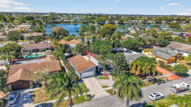 641 NW 48th Ave, Coconut Creek, FL 33063