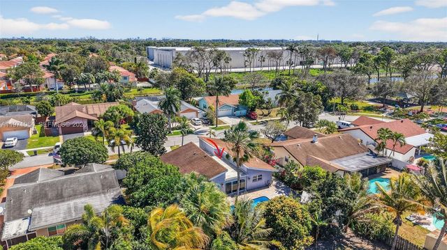 641 NW 48th Ave, Coconut Creek, FL 33063