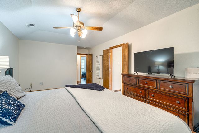 3541 Hightimber Drive, Grapevine, TX 76051