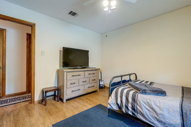 3541 Hightimber Drive, Grapevine, TX 76051